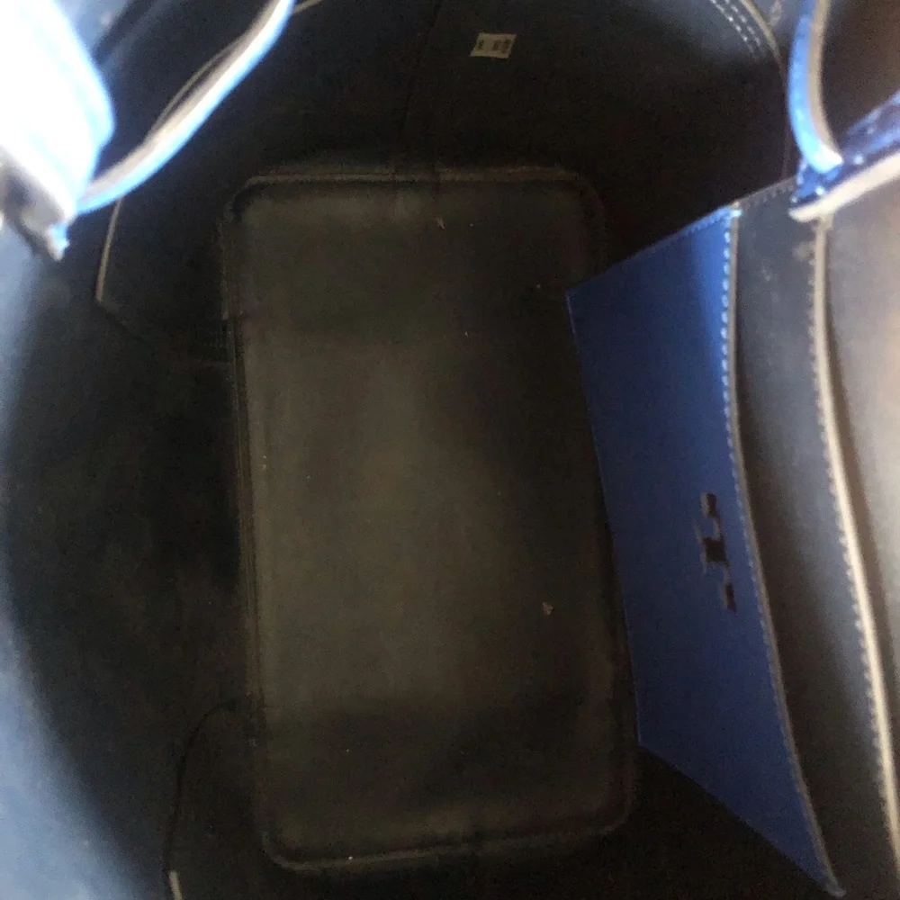 Tory Burch Blue Leather Tote Bag - Picture 7 of 7